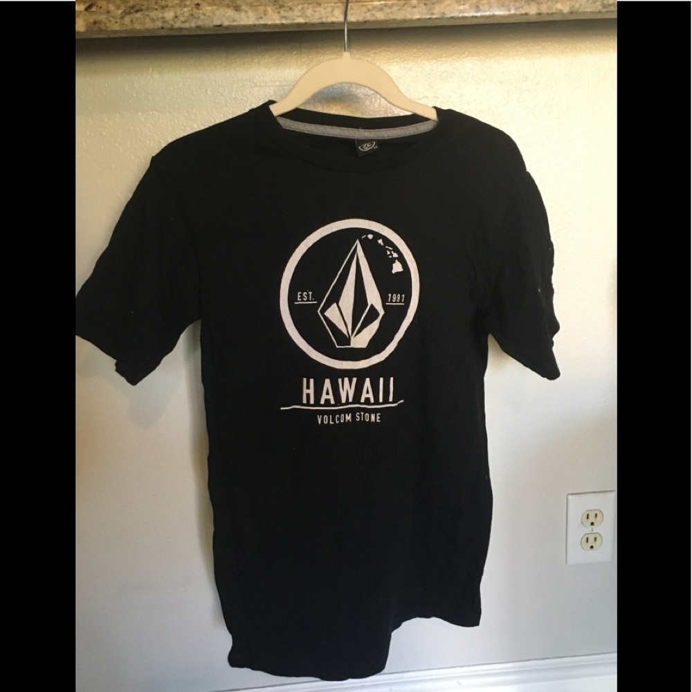 Men’s Black Volcom Shirt